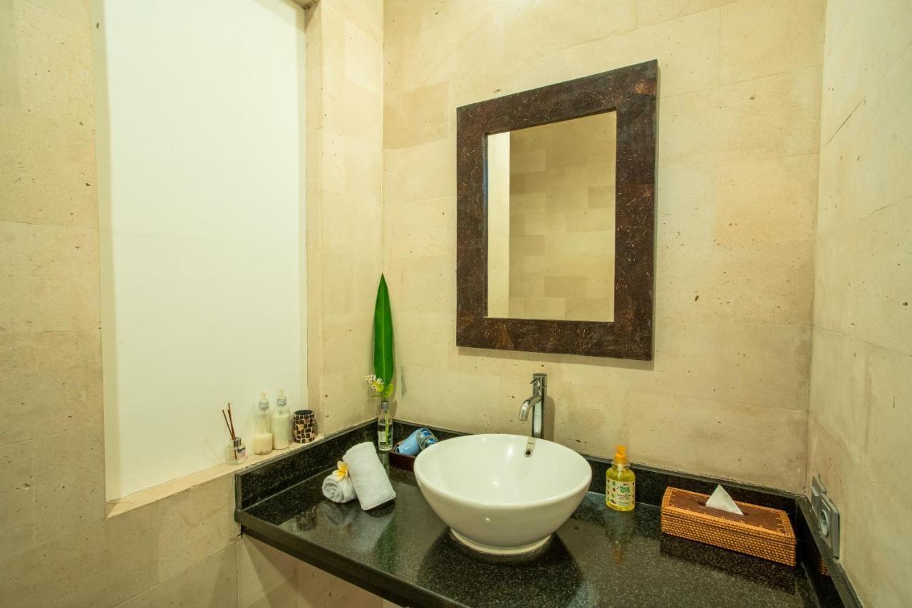 Villa Nadya Seminyak Buitenkant foto